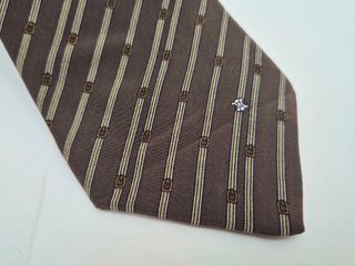 CORBATA CELINE SEDA NUEVA 210 eur