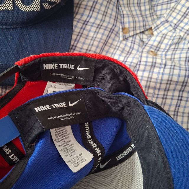 Lote de gorras Nike Adidas