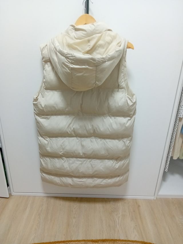 Chaleco crema, largo