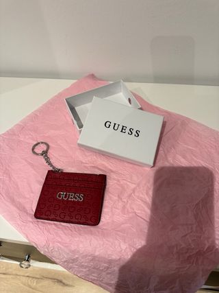 MONEDERO GUESS
