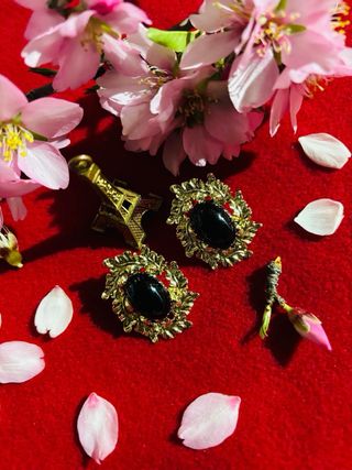 Pendientes estulo vintage perla negra