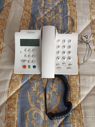 Telefono fijo tipo centralita