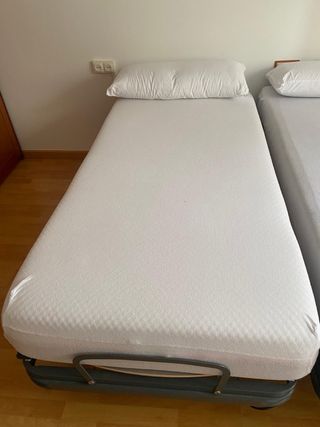 Camas articuladas eléctricas de 90 con mando