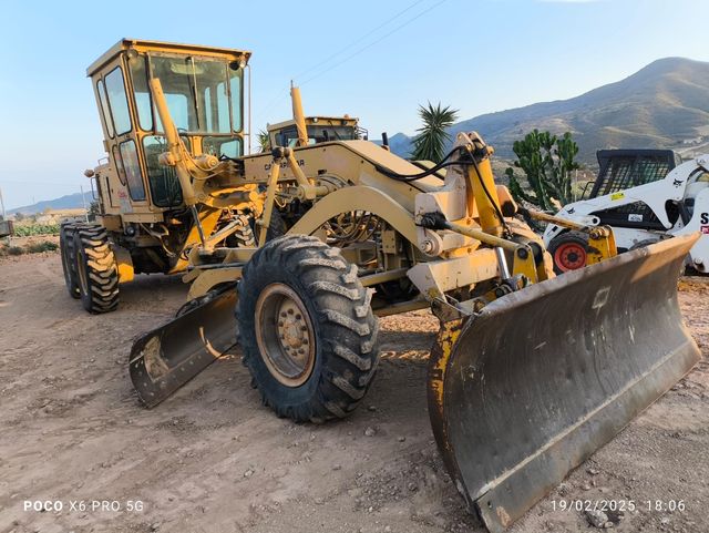 MOTONIVELADORA CATERPILLAR 12G
