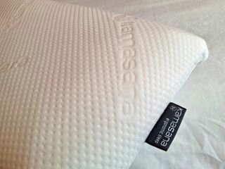 ¡NUEVA! Almohada viscoelástica MEMO FOAM 70 cm