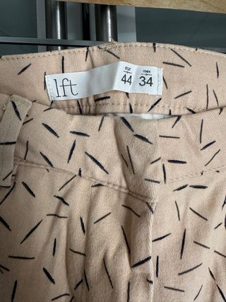 Pantalon tobillero talla 44
