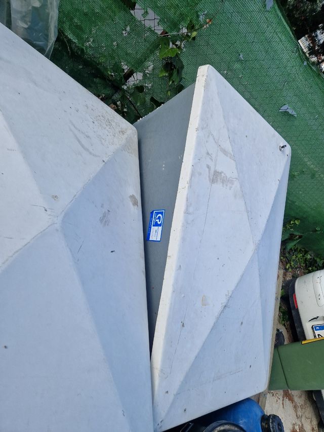 Depósitos de poliester