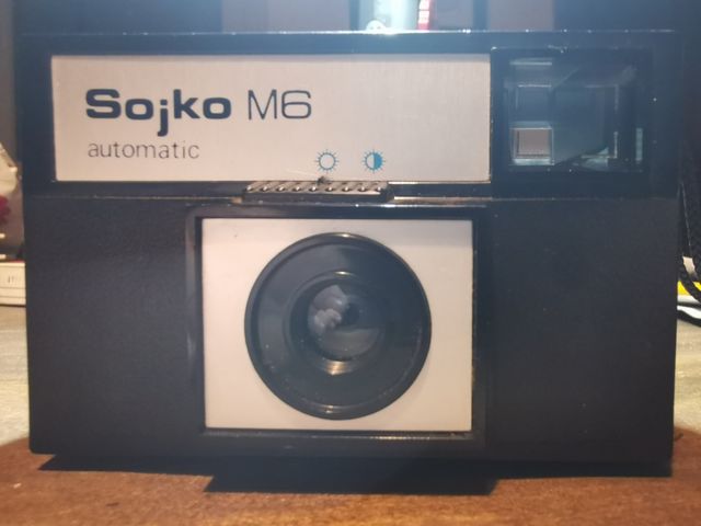 Macchina fotografica a pellicola