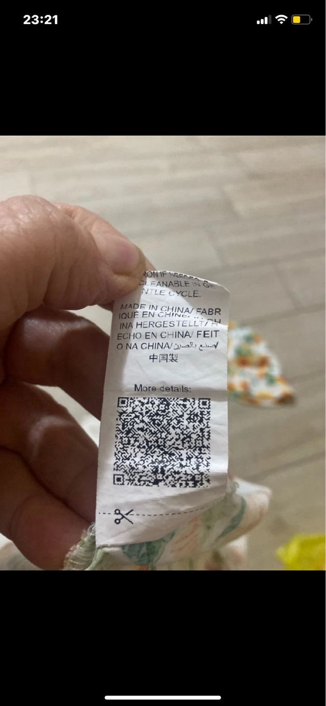 Pagliaccetto con cappellino bimba come nuovo