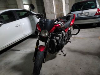 Yamaha  fzs fazer cafe racer 600 A2