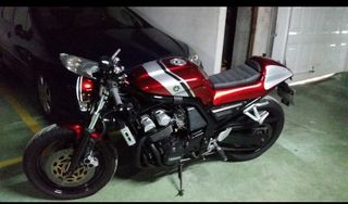 Yamaha  fzs fazer cafe racer 600 A2