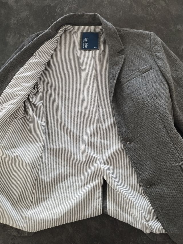 Abrigo, Marca Pull and Bear, Nuevo, M