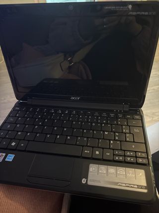 Portatil blanco acer