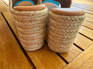 sandalias tipo zueco con plataforma