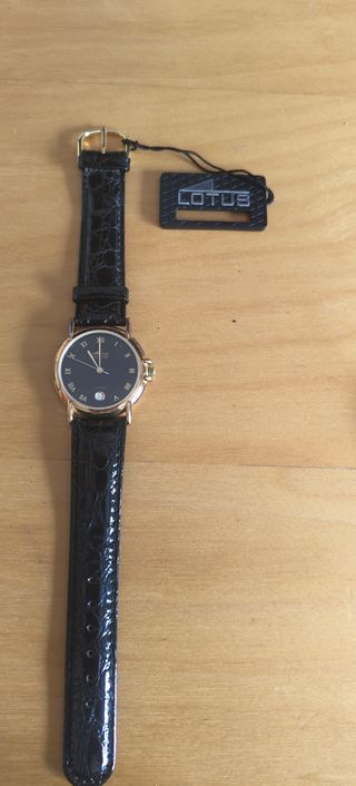 Reloj Lotus