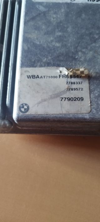 Centralita motor BMW