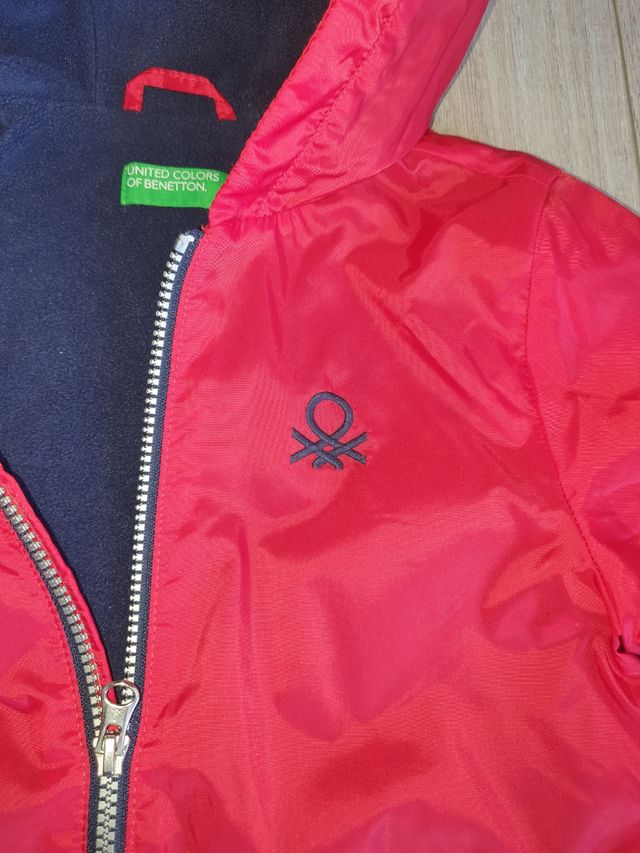 Chubasquero Beneton 6-7 años