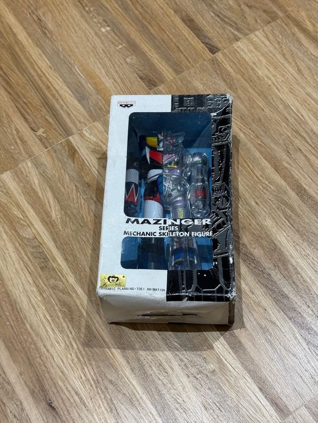 GRENDIZER GOLDRAKE GOLDORAK