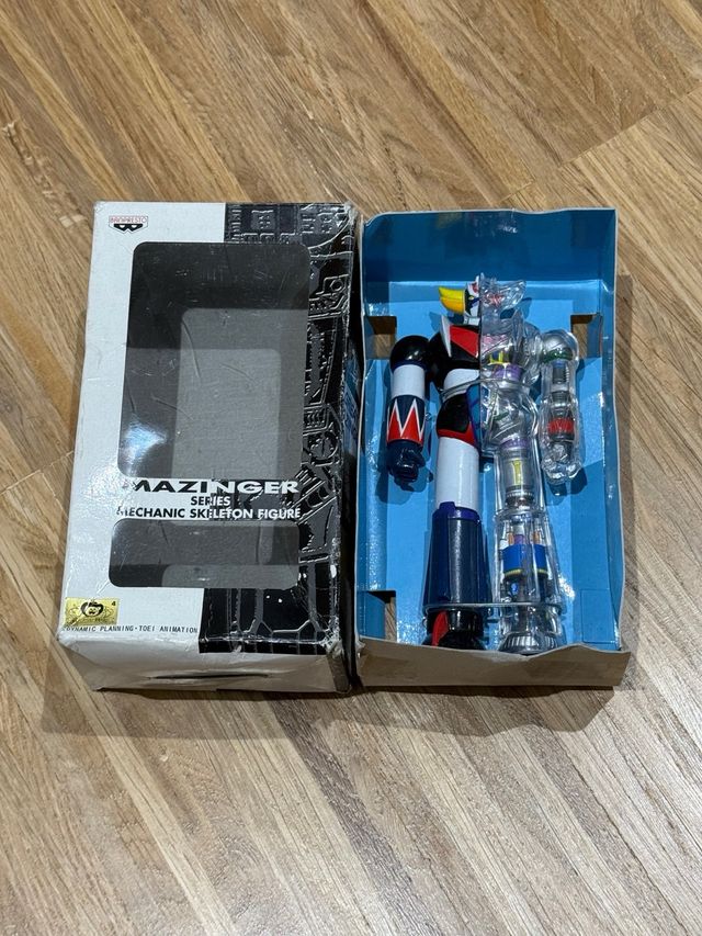 GRENDIZER GOLDRAKE GOLDORAK