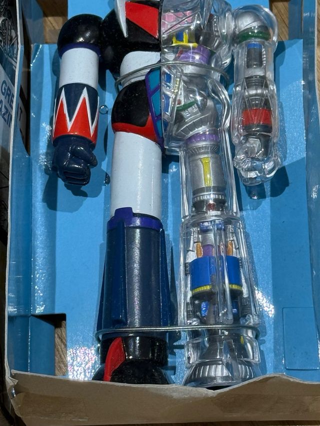 GRENDIZER GOLDRAKE GOLDORAK