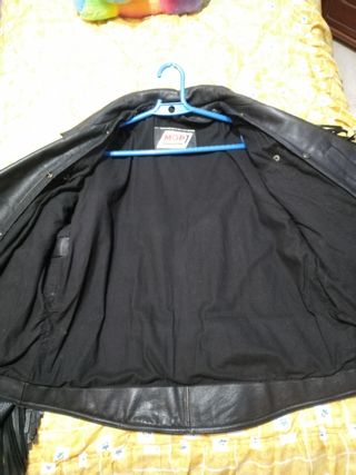 Chaqueta moto cuero flecos