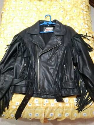 Chaqueta moto cuero flecos