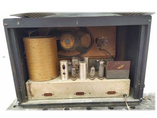 RADIO CARILLON 666 PROVENCE