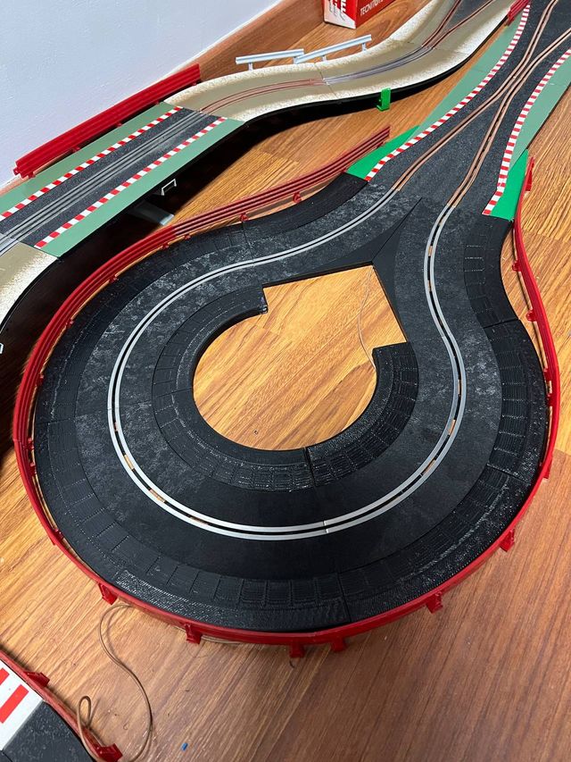 scalextric, rotondas, curvas con cruce, pianos...