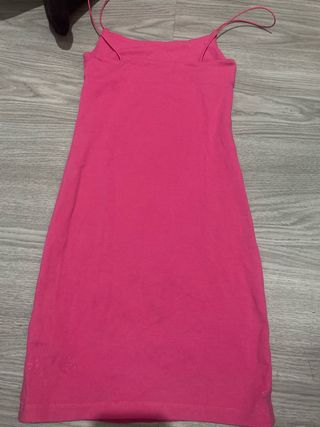 Vestido rosa Zara