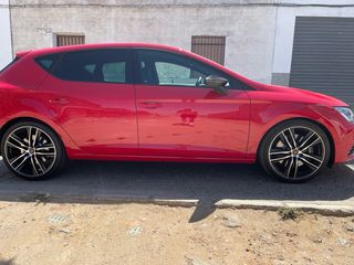 SEAT Leon Cupra 2019