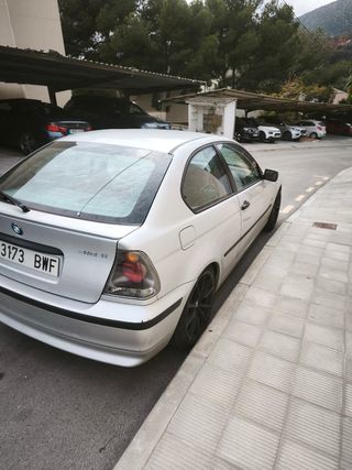 BMW 318ti Compact