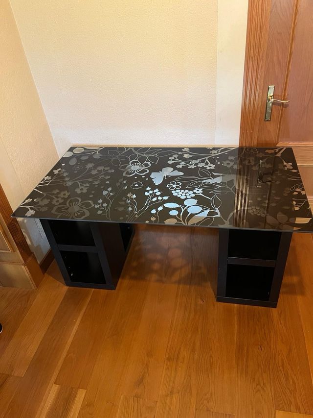 SCRIVANIA IN VETRO TEMPERATO