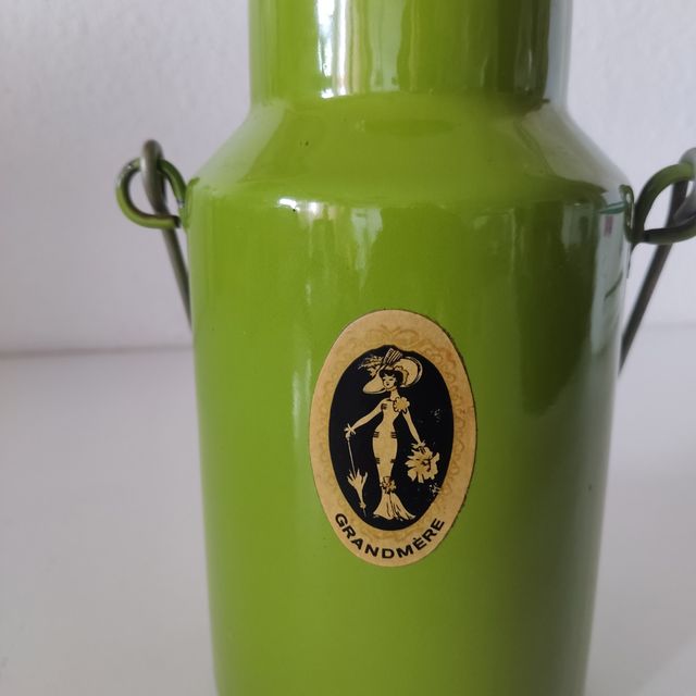 ANTICA LATTIERA FRANCESE DEGLI ANNI '50 IN METALLO SMALTATO