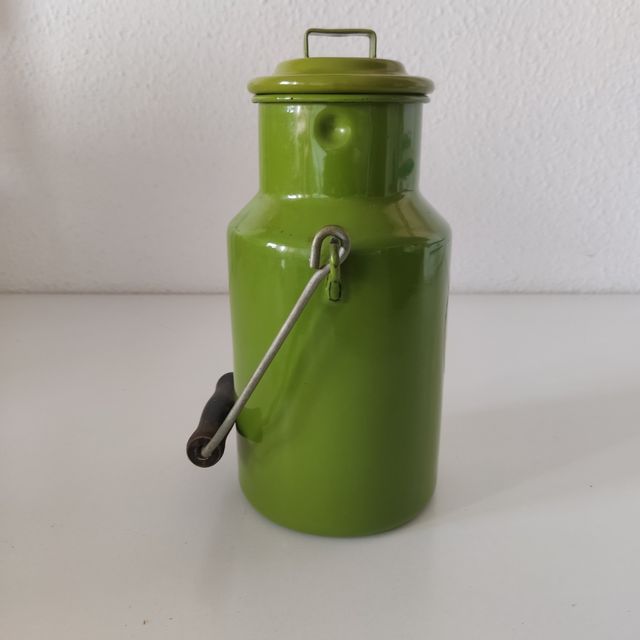 ANTICA LATTIERA FRANCESE DEGLI ANNI '50 IN METALLO SMALTATO