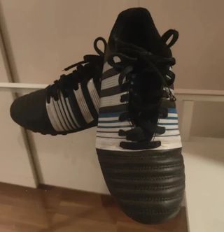 Botas de futbol Adidas multitacos!