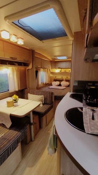 Alquiler de caravana  j