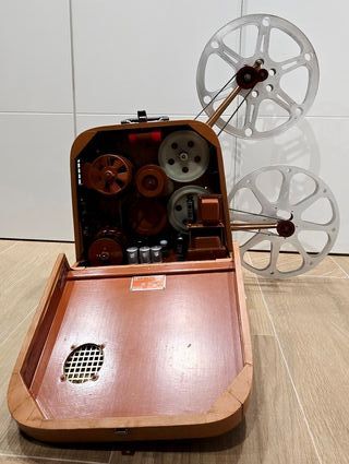 Proyector de cine antiguo