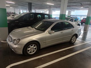 Mercedes-Benz Clase C 2003