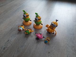 6 pezzi minions varie dimensioni