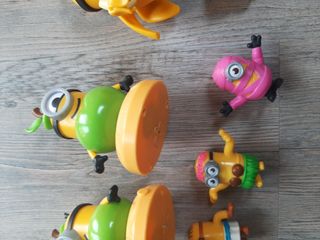 6 pezzi minions varie dimensioni