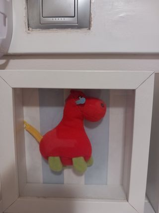 Cuadros dormitorio bebé ikea