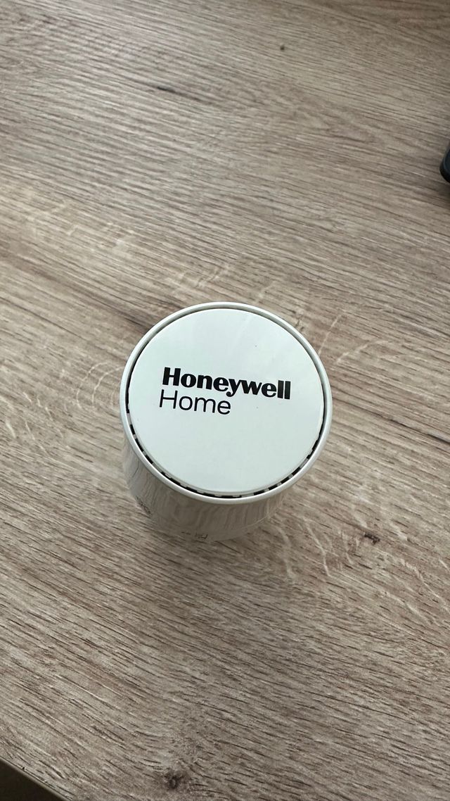 Cabezal termostatico honeywell thera 5