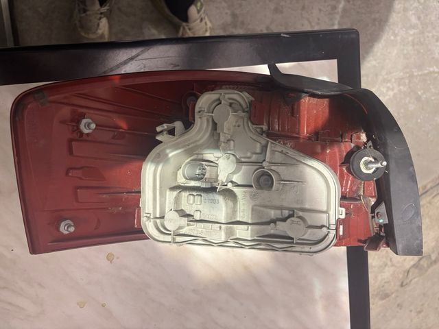 Faro audi a3 y pilotos