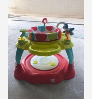 Gioco salterello bimbo