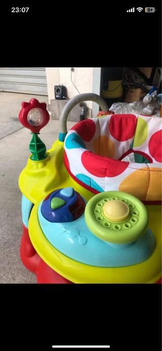 Gioco salterello bimbo