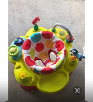 Gioco salterello bimbo