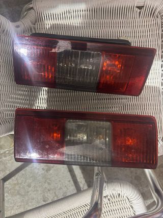 Pilotos tras opel combo