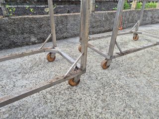 Carro para jamones o chorizos