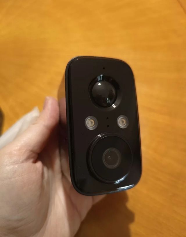 Telecamera di Sorveglianza bianca 