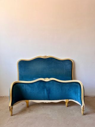 Cama francesa 150